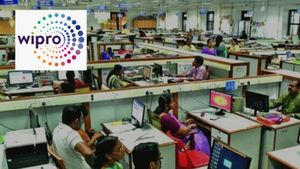 IT News: TCS, ఇన్ఫోసిస్‌ను ఫాలో అవుతున్న విప్రో.. ఉద్యోగులకు వార్నింగ్ మెయిల్స్..