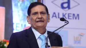 Success Story: రూ.5 లక్షలతో ప్రారంభం.. ప్రస్తుతం కంపెనీ విలువ రూ.45,500 కోట్లు..