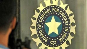 BCCI: భారీగా ఆదాయం ఆర్జిస్తున్న బీసీసీఐ.. 