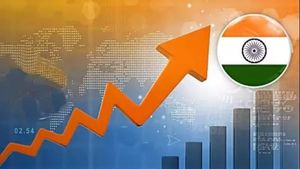 Economy: రాకెట్ స్పీడ్‌తో లక్ష్యం వైపు దూసుకెళ్తున్న ఇండియా.. 2047 కాదు 2027 నాటికే..