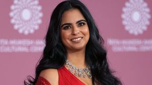 Isha Ambani: ఇండియాను రిలయన్స్ రాజ్యంగా మార్చేందుకు అంబానీ డాటర్ ప్లాన్..!!