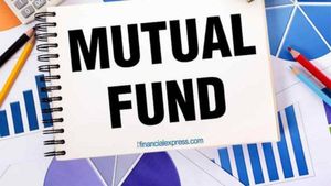 Mutual Funds: రూటు మార్చిన ఇన్వెస్టర్లు.. ఆ మ్యూచువల్ ఫండ్స్‌లో తగ్గిన పెట్టుబడులు..