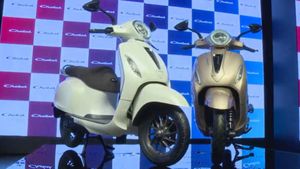 Bajaj: బజాజ్ ఆటో క్రేజీ అప్డేట్.. ఆ ఫేమస్ బైక్‌ అప్డేటెడ్ EV వెర్షన్.. రిలీజ్ వివరాలు..
