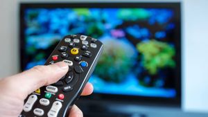 Cable TV: వినోదప్రియులకు బిగ్‌ షాక్‌.. ఓ రేంజ్‌లో కేబుల్‌ ఛార్జీల పెరుగుదల.. ఎంత, ఎప్పటినుంచి..
