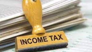 Tax Notice: భార్య-భర్తలు, తండ్రి-కొడుకుల మధ్య డబ్బు ట్రాన్సాక్షన్ టాక్స్ రూల్స్ తెలుసా..?