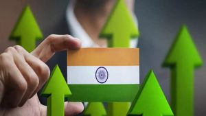 Indian Economy: దేశ ఆర్థిక వ్యవస్థపై PwC కీలక సర్వే.. ఆ విషయంలో తెగ భయపడిపోతున్న కంపెనీల CEOలు