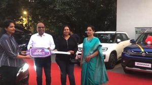 IT News: ఈ టెక్ కంపెనీలో జాబ్ చేయాలి బ్రో.. ఉద్యోగులకు షేర్లు, కార్లు.. ఆహా అదృష్టం.. 
