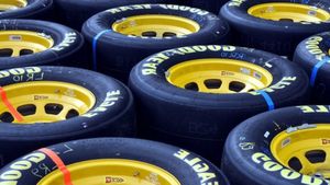 Tyre Industry: భారత టైర్ ఇండస్ట్రీకి కొత్త కష్టాలు.. టైర్ల ధరలు పెరుగుతాయా..??