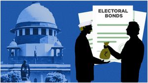 Supreme Court: కేంద్రానికి షాక్.. ఎలక్టోరల్ బాండ్ల పథకాన్ని కొట్టివేసిన  సుప్రీం..