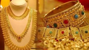 Gold Rate Today: పెరిగిన బంగారం ధర.. ఎంతంటే..!