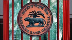 RBI News: రిజర్వు బ్యాంక్ సంచలన నిర్ణయం.. ఆ బ్యాంక్ లైసెన్స్ రద్దు..!!