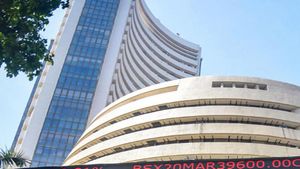 Stock Market: స్వల్ప నష్టాల్లో సెన్సెక్స్, నిఫ్టీ.. 22,500 మార్క్ దిశగా నిఫ్టీ ప్రయాణం..