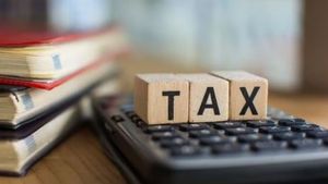 Budget 2024: ట్యాక్స్ పేయర్స్‌కు CBDT భారీ ఉపశమనం.. వారికి లక్ష వరకు పన్ను మినహాయింపు