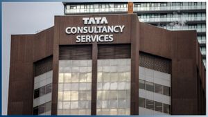 IT News: విప్రోను ఫాలో అవుతున్న TCS.. తీవ్ర విషాదంలో భారతీయ టెక్కీలు..!! 