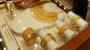 Gold Price Today: బంగారం ప్రియులకు షాక్..!
