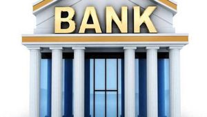 Banks: ప్రభుత్వ బ్యాంకుల్లో వాటాల విక్రయానికి సిద్ధమైన ప్రభుత్వం..!