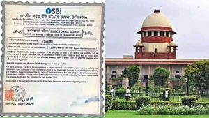 SBI News: ఎన్నికల సంఘానికి బాండ్స్ డేటా పంపిన SBI.. డేటాలో ముఖ్యమైన విషయం మిస్..!