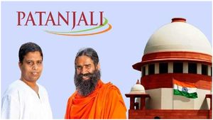 Patanjali: బాబా రామ్‌దేవ్, ఆచార్య బాలకృష్ణకు సుప్రీంకోర్టు షాక్.. షేర్ల పతనం..!