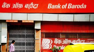 Bank Of Baroda: రుణగ్రహీతలకు షాకిచ్చిన బ్యాంక్ ఆఫ్ బరోడా.. 