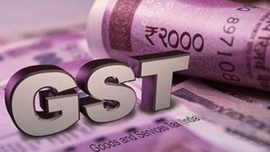 GST News: రూ.2 లక్షల కోట్లు జీఎస్టీ ఎగవేత.. తాట తీస్తున్న అధికారులు.. ఆ వ్యాపారాలే టార్గెట్..