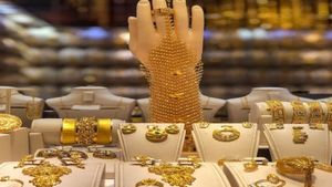 Gold Rate: సోమవారం శుభవార్త.. కిందకు జారిన పసిడి ధరలు.. అక్షయతృతీయకు రెడీనా..