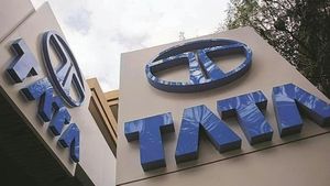 Tata Sons IPO: టాటా సన్స్ ఐపీఓ వస్తుందా.. రాదా..!