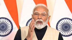 Black Money: దేశంలోని పేదలకు నల్లధనం పంచే పనిలో ఉన్నా: ప్రధాని మోదీ