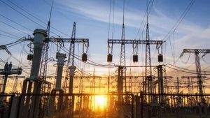 Power: దేశంలో భారీగా పెరిగిన విద్యుత్ వినియోగం.. 