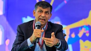 RBI News: తన ఫేక్ వీడియోలపై స్పందించిన RBI మాజీ గవర్నర్.. అప్రమత్తంగా ఉండాలని హెచ్చరిక