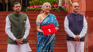 Budget 2024 Live Updates: నిర్మలా సీతారామన్ మధ్యతరగతి ప్రజల అంచనాలను నెరవేరుస్తారా..?