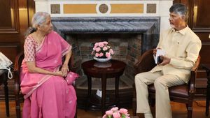 AP News: నిర్మలమ్మకు టీమ్ చంద్రబాబు వినతులు.. బడ్జెట్లో చేర్చాలని విజ్ఞాపన.. 