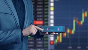 Stock Market Open: అమ్మకాల ఒత్తిడిలో బ్యాకింగ్ షేర్లు.. నష్టాల్లో స్టాక్ మార్కెట్లు.. 