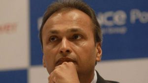 Anil Ambani స్టాక్స్ ఢమాల్.. భయంతో పారిపోతున్న ఇన్వెస్టర్లు..
