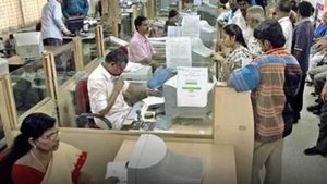Banking News: రూ.2,331 కోట్లు కొచ్చేసిన ప్రభుత్వ బ్యాంకులు..! ఈ తప్పు చేయకండి