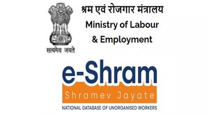 unorganized sector: పేదల కోసం కేంద్రం పిచ్చెక్కించే స్కీమ్.. జస్ట్ నమోదైతే చాలు ఎన్నో బెనిఫిట్స్