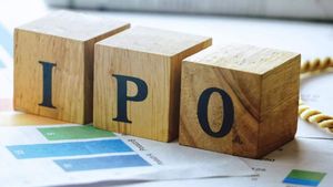 IPO News: ఇదో వింత ఐపీవో.. మెున్న కొనటానికి ఎగబడ్డ జనం లిస్ట్ కాగానే అమ్మేస్తున్నారు..