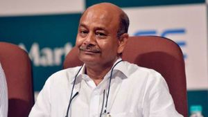 Bonus Shares: హైదరాబాదీ కంపెనీ ఒక్క షేరుంటే 10 షేర్లు ఫ్రీ.. రాధాకిషన్ దమానీకి షేర్లున్నాయ్..