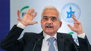 RBI Monetary Policy: వడ్డీ రేట్లను స్థిరంగా ఉంచిన శక్తికాంత దాస్.. పూర్తి వివరాలివే..