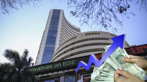 Stock Market Open: లాభాల్లో ట్రేడవుతోన్న స్టాక్ మార్కెట్లు.. 