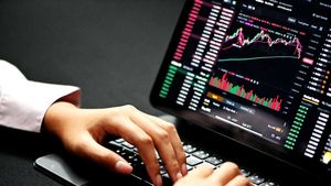 Stock Market: ఒడిదొడుకుల్లో సెన్సెక్స్-నిఫ్టీ.. నిండా ముంచిన Nvidia..