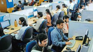 IT News: హైదరాబాద్ టెక్కీలు అదృష్టవంతులు.. నక్కతోక తొక్కారుగా..