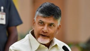AP News: చంద్రబాబు అభివృద్ధి వ్యూహం.. తమిళనాడు, కర్ణాటకకు భారీ దెబ్బ.. 