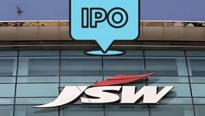 IPO News: జేఎస్డబ్ల్యూ సిమెంట్ ఐపీవోకు బ్రేకులు.. మెగా ఐపీవోను హోల్డ్‌లో పెట్టిన సెబీ.. ఎందుకంటే?