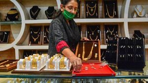 Gold Rate: వినాయక చవితి ముందు షాక్.. నేడు రూ.5,500 పెరిగిన గోల్డ్ రేటు..