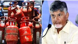 AP News: చంద్రబాబు ఫ్రీ గ్యాస్ సిలిండర్ల హామీలో షాక్.. కొత్త ట్విస్ట్ తలనొప్పి..!!