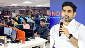 IT News: బెంగళూరులోని టెక్కీలకు దారుణ పరిస్థితి..!! రంగంలోకి నారా లోకేష్..