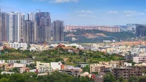 Hyderabad Realty: 42 శాతం పడిపోయిన హైదరాబాద్ ఇళ్ల అమ్మకాలు.. కొత్త ప్రాజెక్టులు స్టాప్..