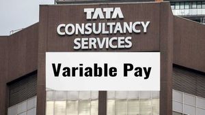 variable pay: టెక్కీలకు షాకిచ్చిన TCS.. వేరియబుల్ పే ఎత్తేసిన ఐటీ కంపెనీ..!!