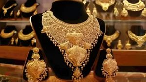 Gold Rate: పసిడి ప్రియులకు శుభవార్త.. 2వ రోజూ కుప్పకూలిన గోల్డ్ , నేడు ధర రూ.7,100 డౌన్..