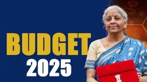బడ్జెట్ 2025: ఈసారైనా బడ్జెట్ మధ్యతరగతి ఆశలను వేరవేరుస్తుందా..పెద్ద అంచనాలు ఇవే?